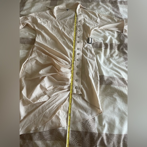 Beige H-4 dress size M/ 38 in an excellent condition - Picture 5 of 11